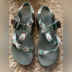 Chacos ladies size 9 sandals good cond